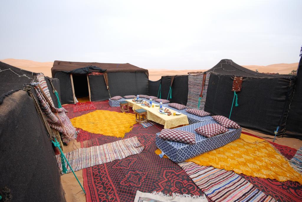 Riad Merzouga Eksteriør billede