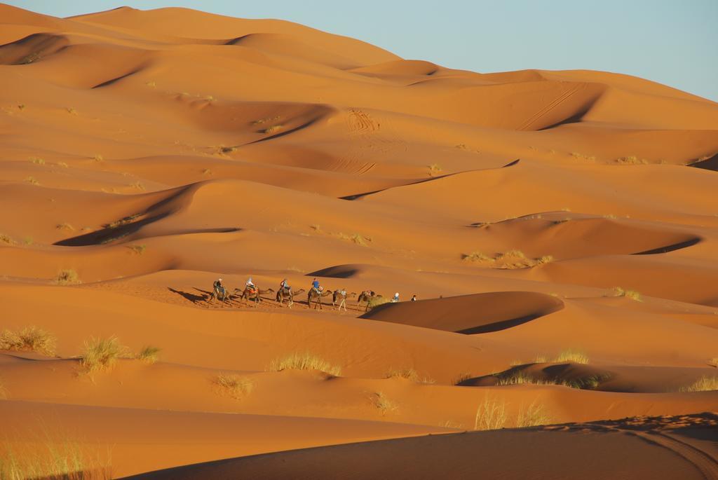 Riad Merzouga Eksteriør billede